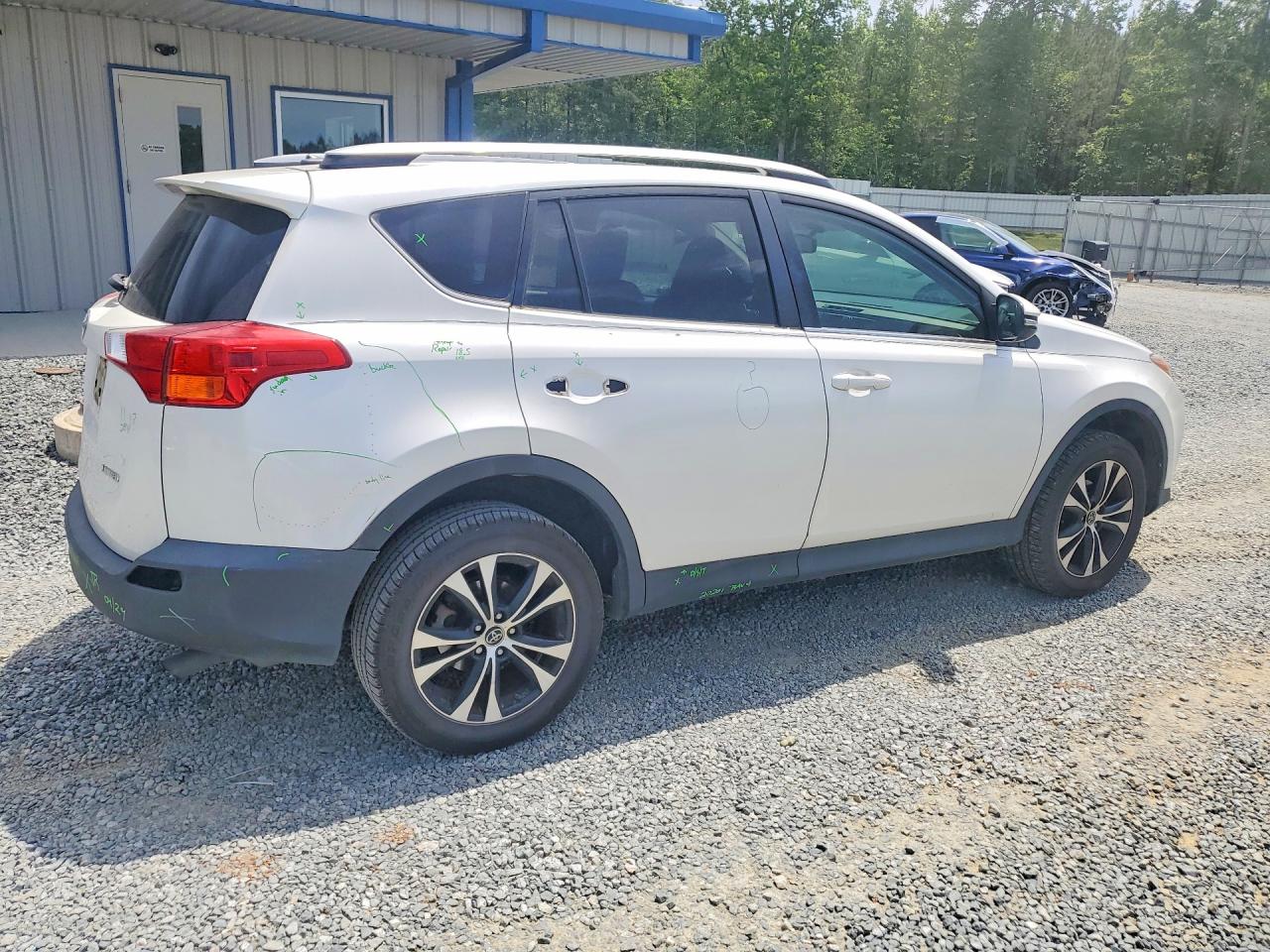 2015 TOYOTA RAV4 LIMITED photo 7