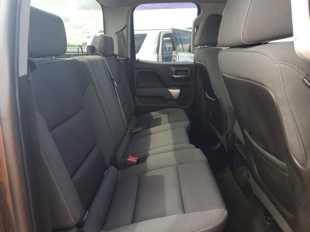 2015 CHEVROLET SILVERADO K1500 LT photo 10
