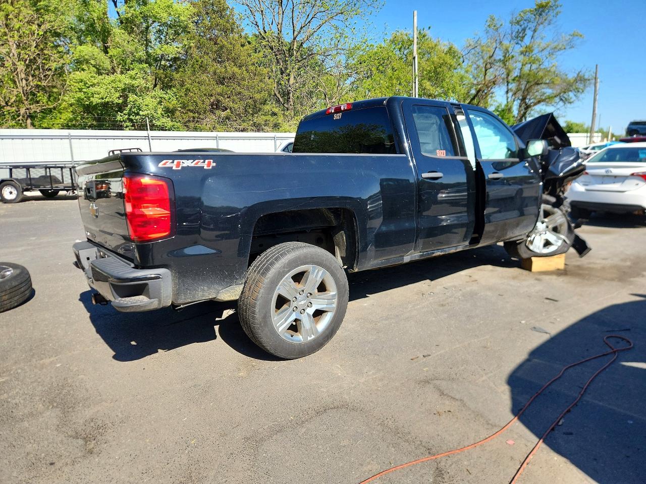 2016 CHEVROLET SILVERADO K1500 CUSTOM photo 7