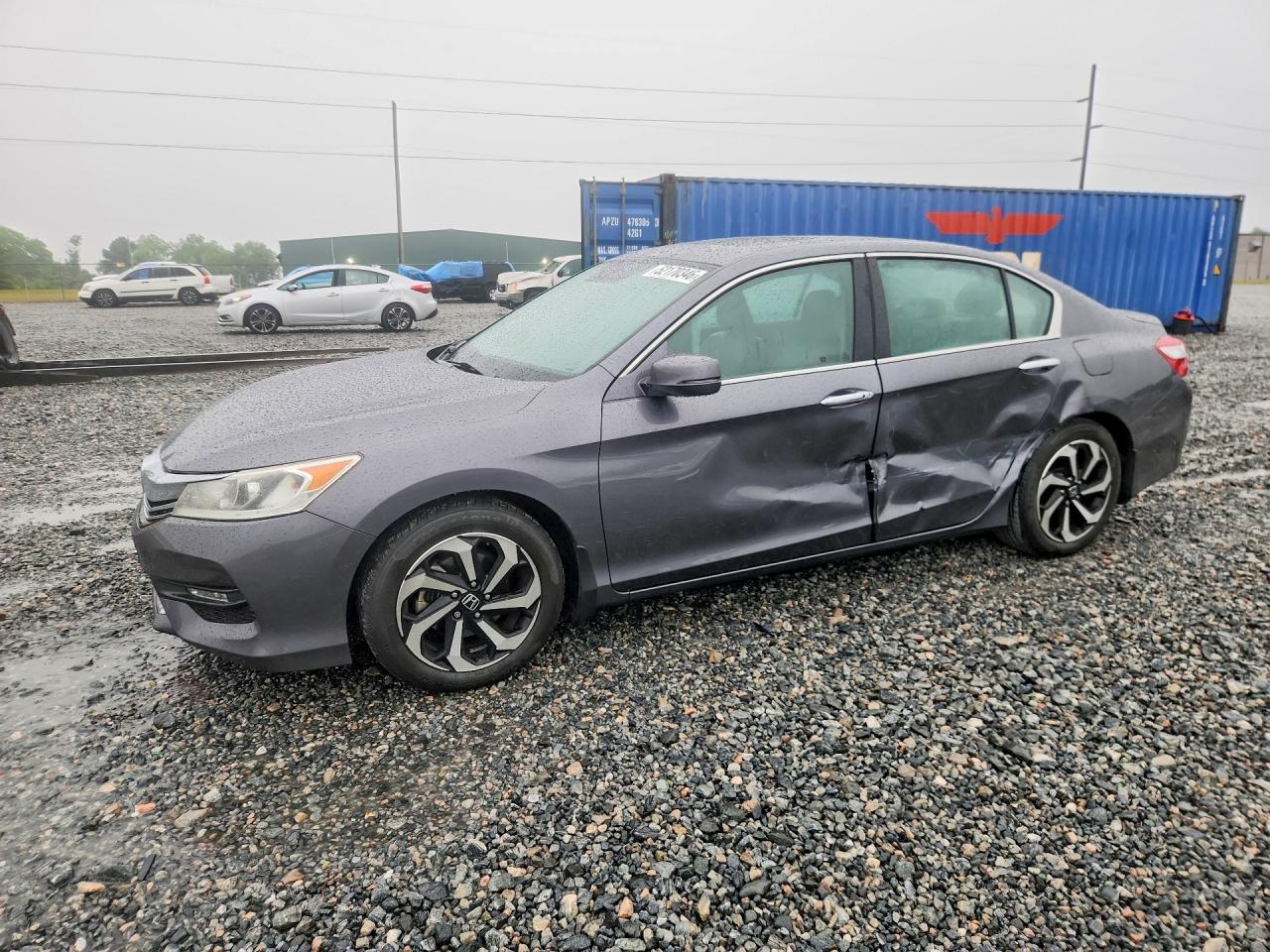 2017 HONDA ACCORD