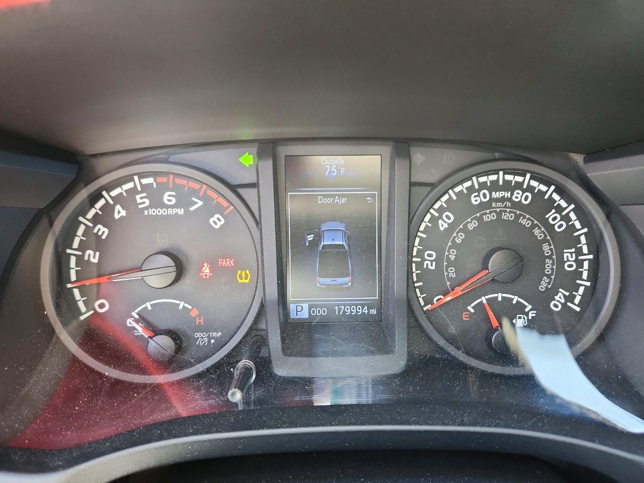 2019 TOYOTA TACOMA SR photo 17