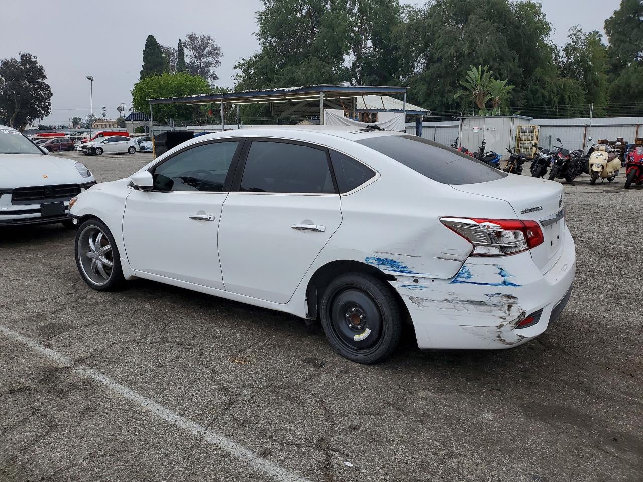 2019 NISSAN SENTRA S photo 2