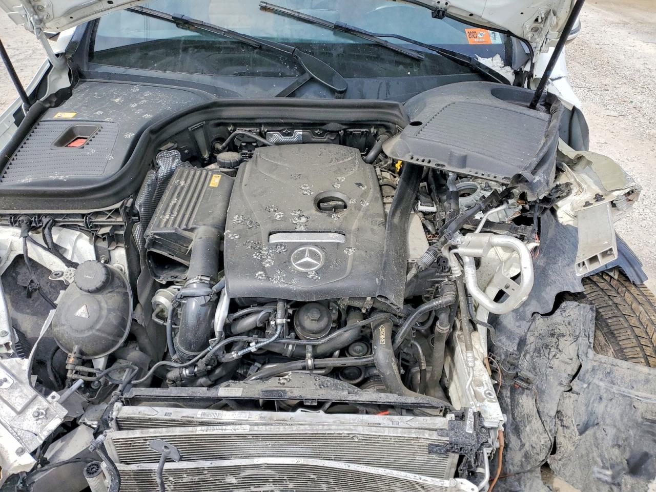 2016 MERCEDES-BENZ GLC 300 4MATIC photo 34