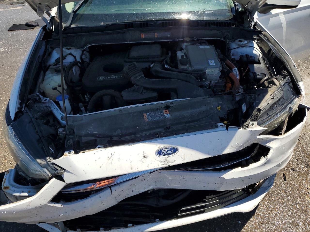 2017 FORD FUSION SE HYBRID photo 21