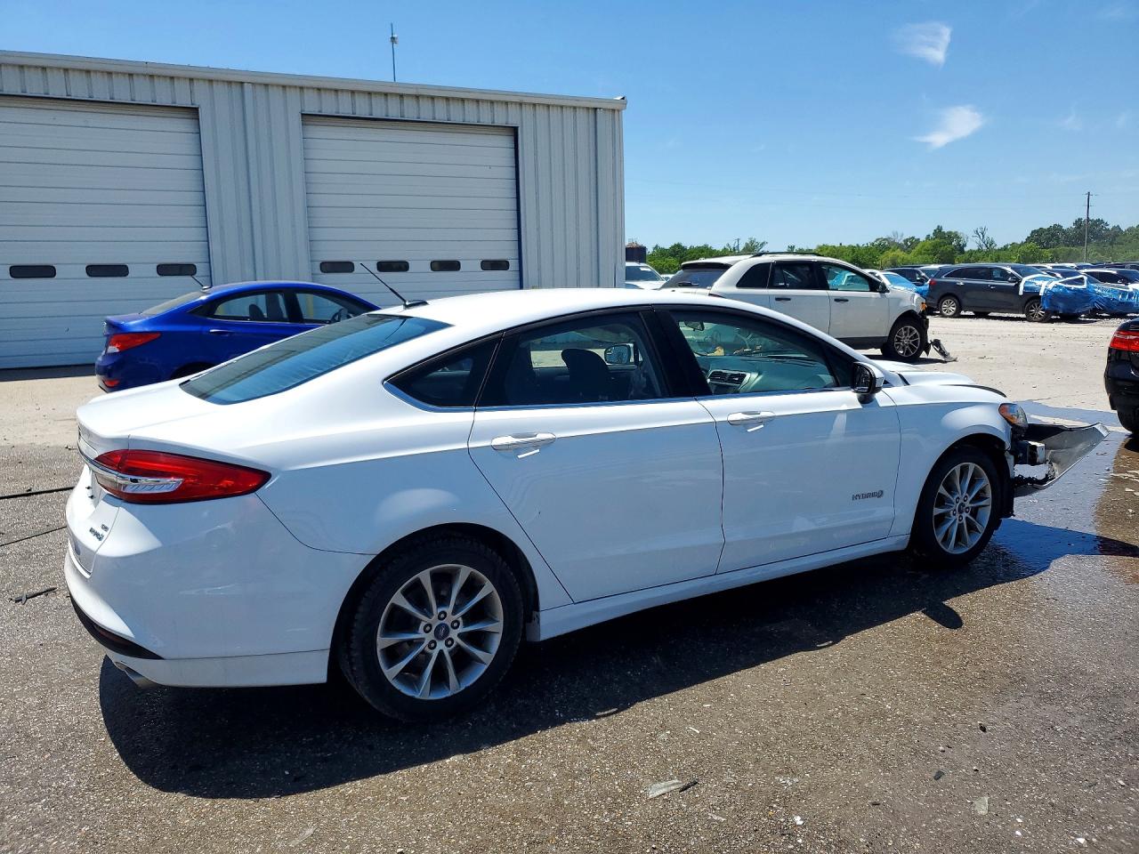 2017 FORD FUSION SE HYBRID photo 5