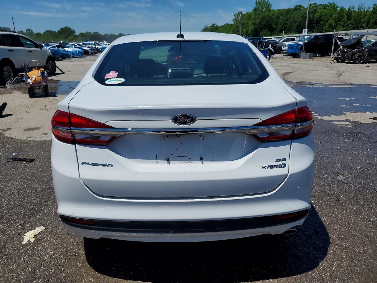 2017 FORD FUSION SE HYBRID photo 11