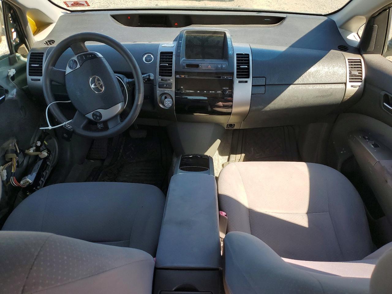 2008 TOYOTA PRIUS BASE photo 22