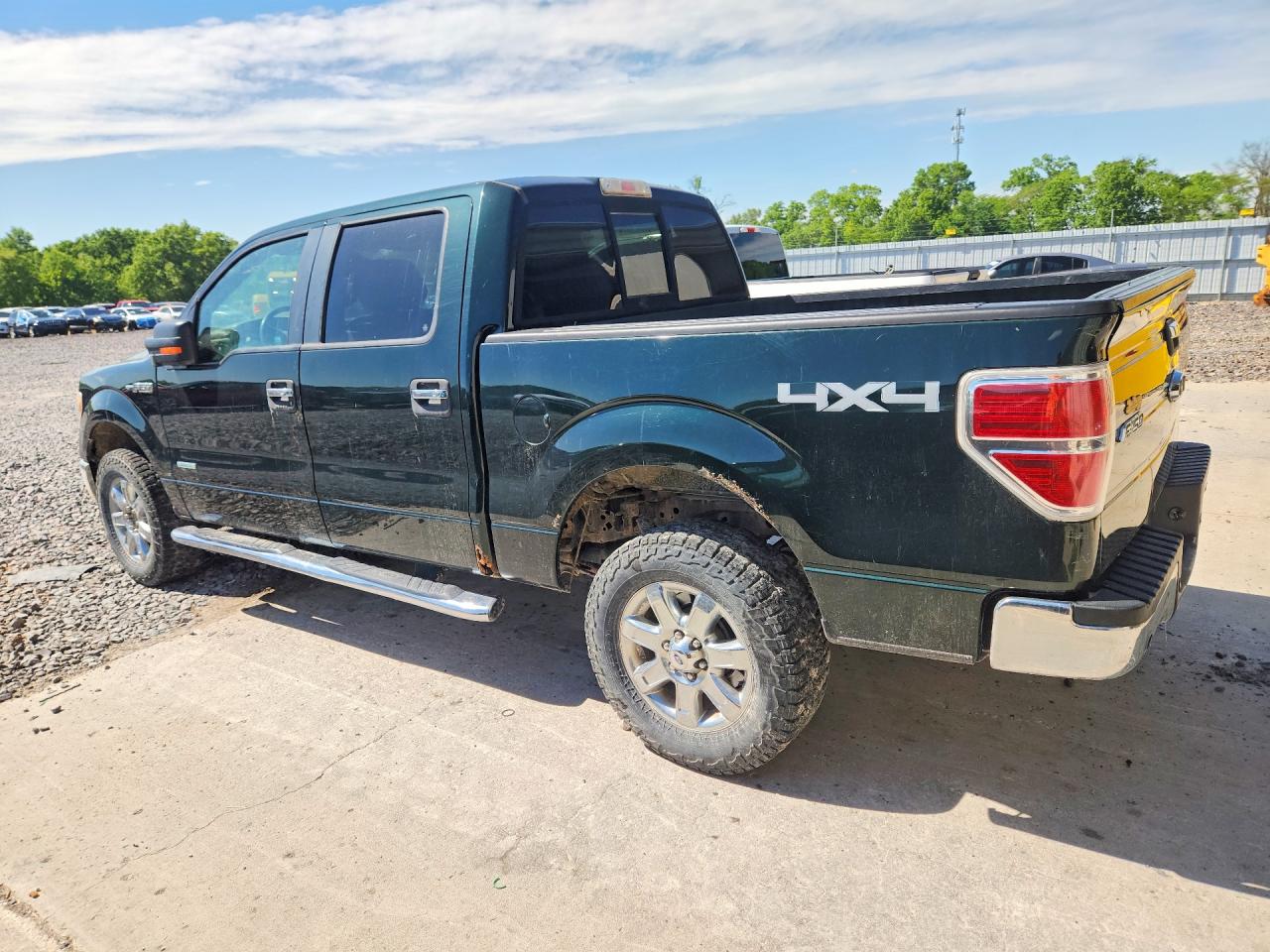 2013 FORD F150 SUPERCREW photo 2