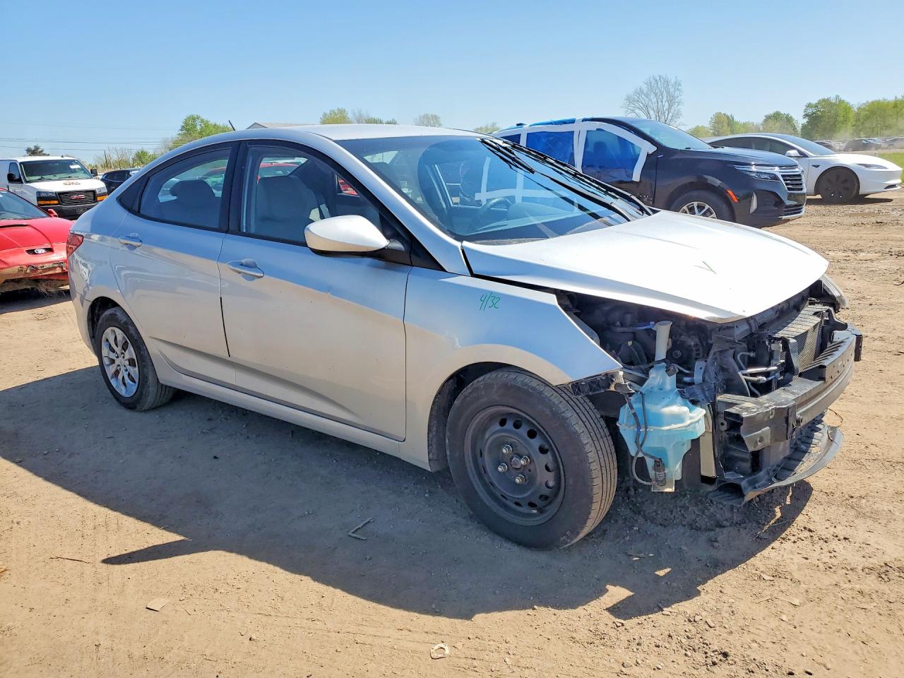 2016 HYUNDAI ACCENT SE photo 4