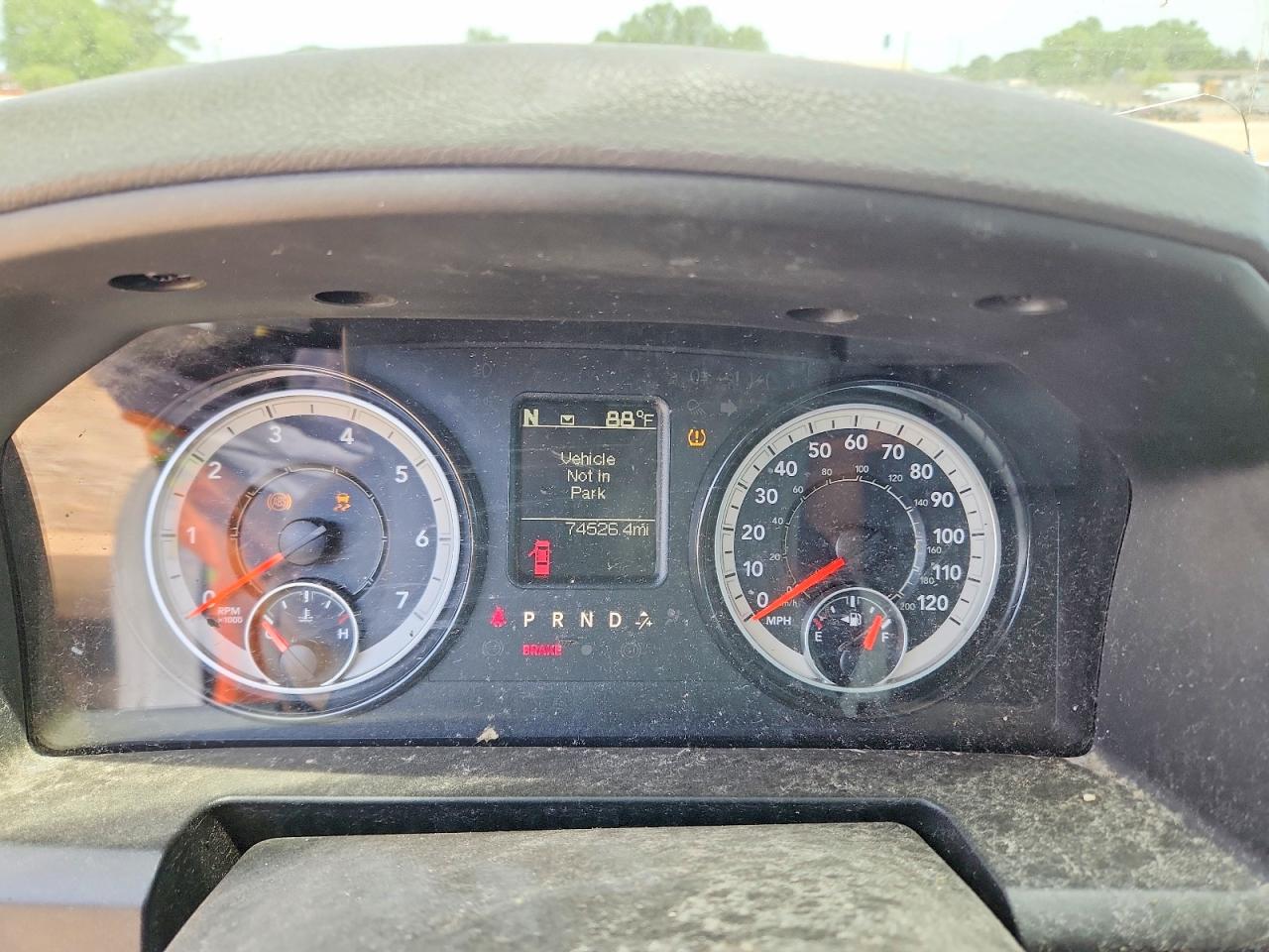 2019 RAM 1500 CLASSIC TRADESMAN photo 25
