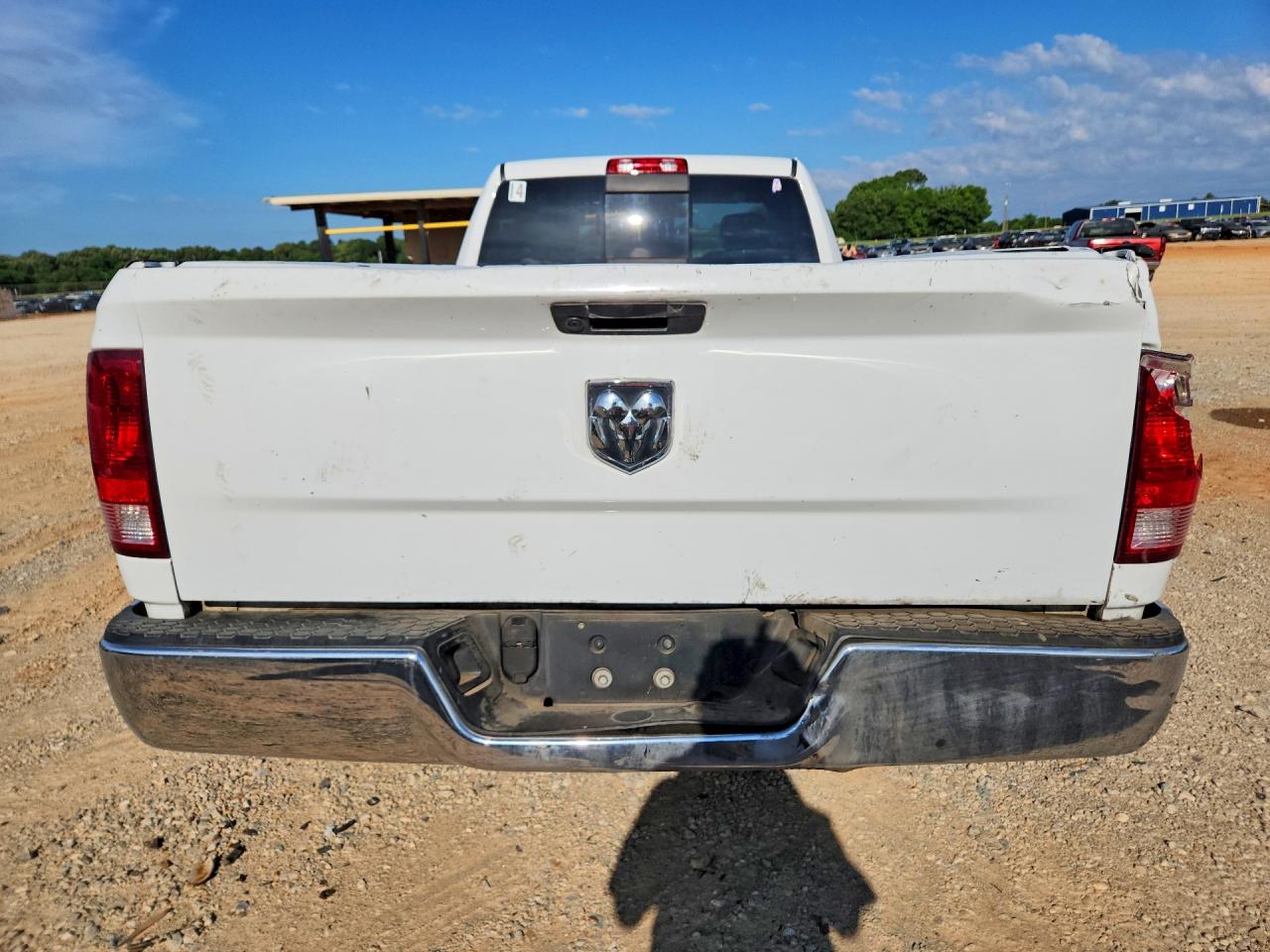 2019 RAM 1500 CLASSIC TRADESMAN photo 16