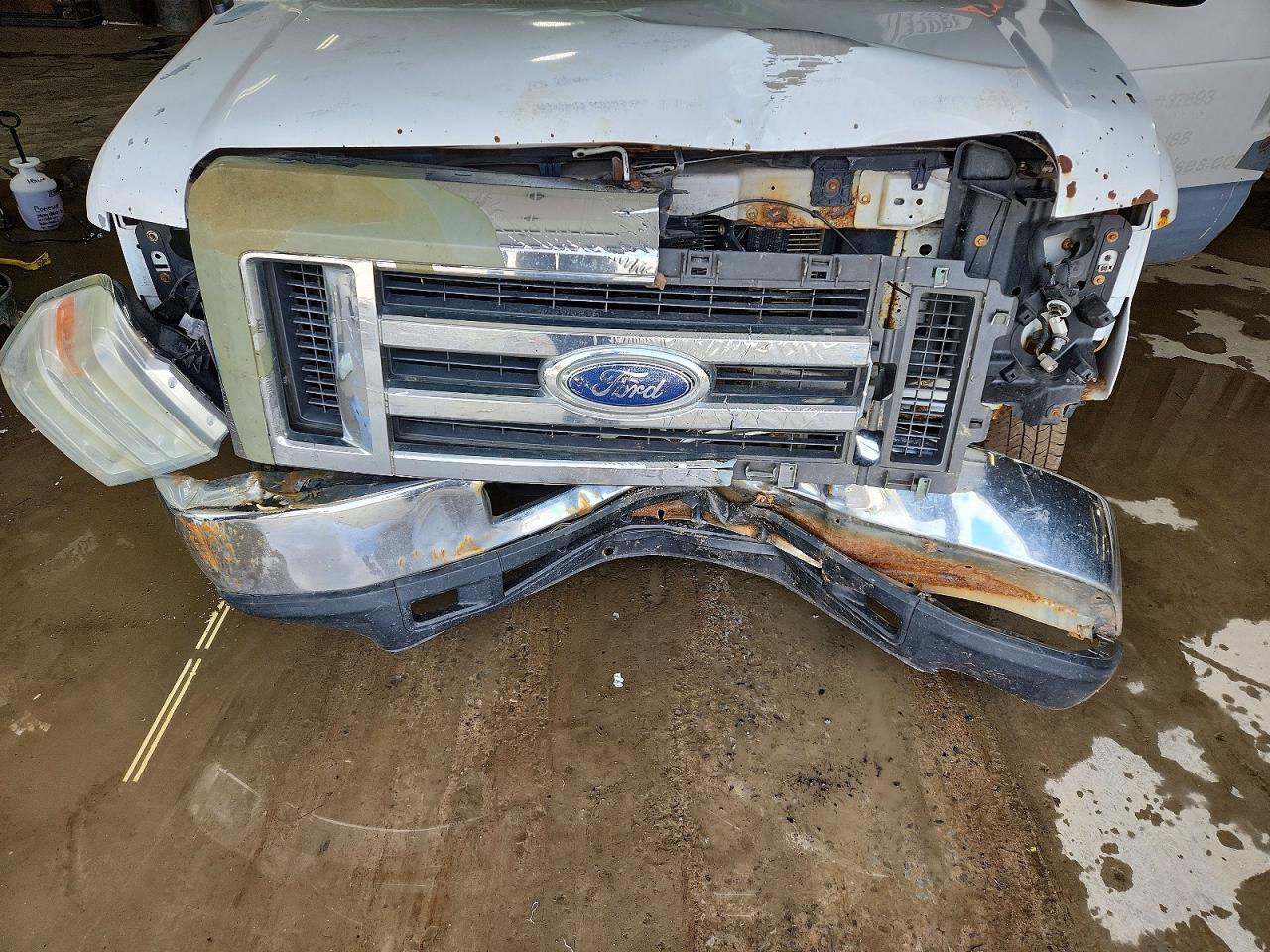 2011 FORD ECONOLINE E250 VAN photo 23