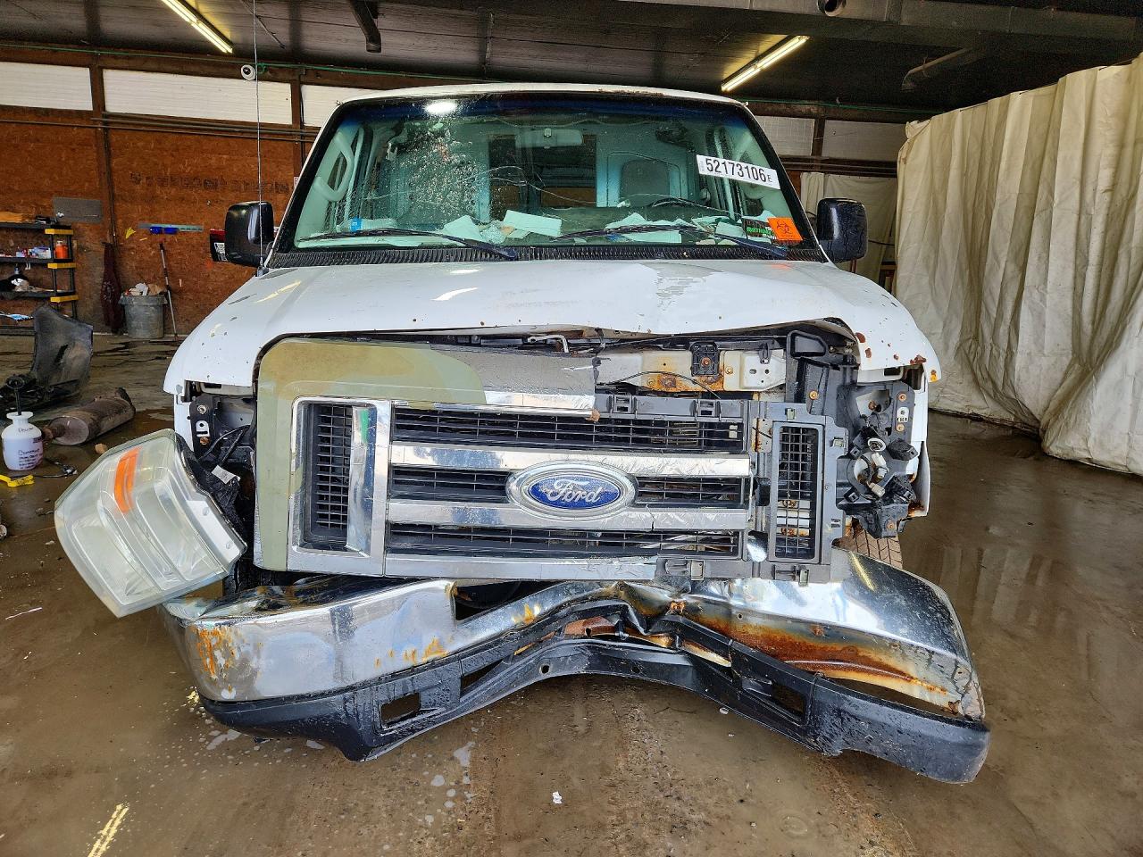 2011 FORD ECONOLINE E250 VAN photo 9