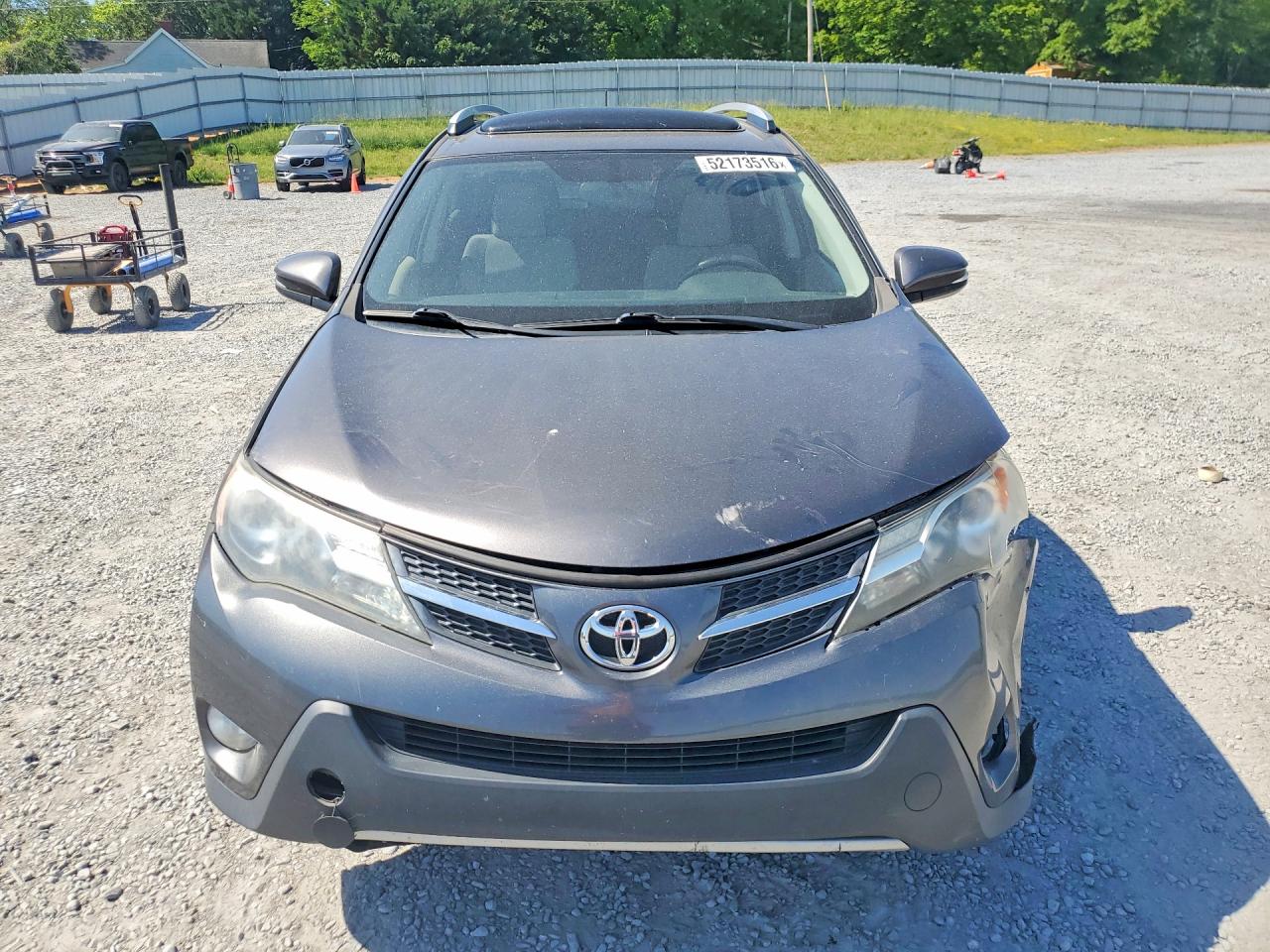 2013 TOYOTA RAV4 XLE photo 5