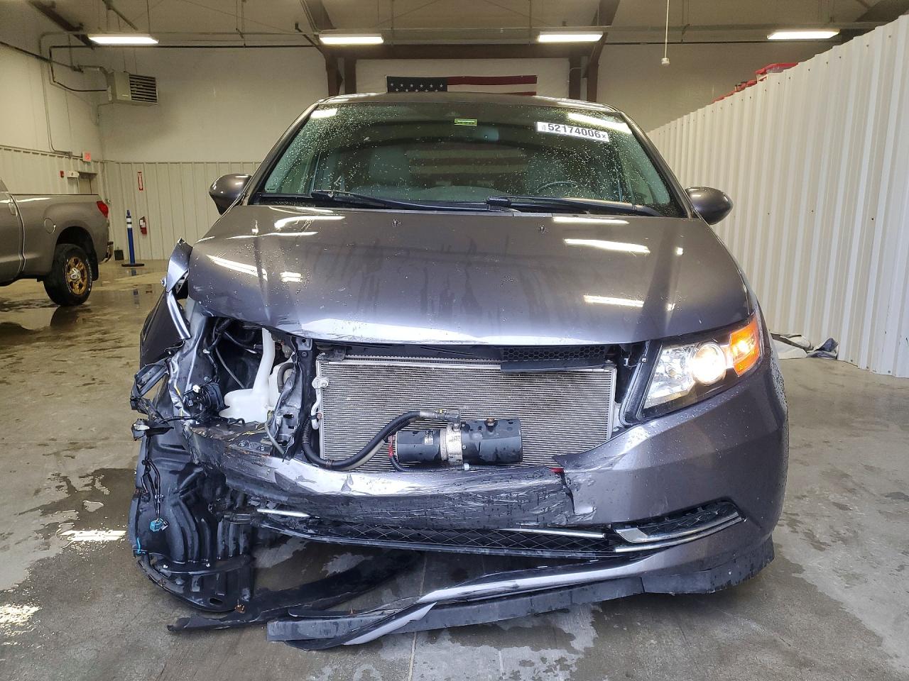 2016 HONDA ODYSSEY EXL photo 9