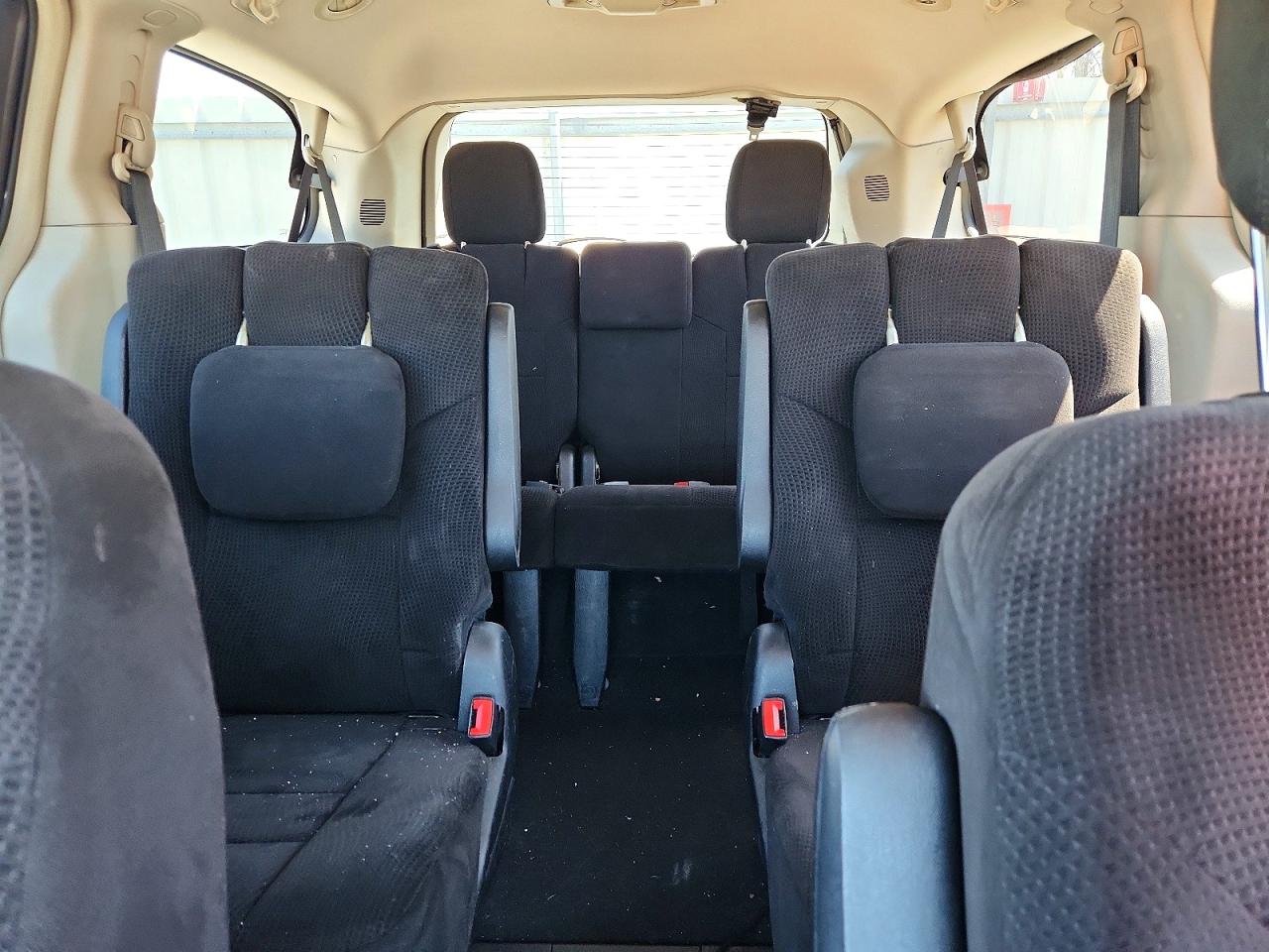 2012 DODGE GRAND CARAVAN CREW photo 10