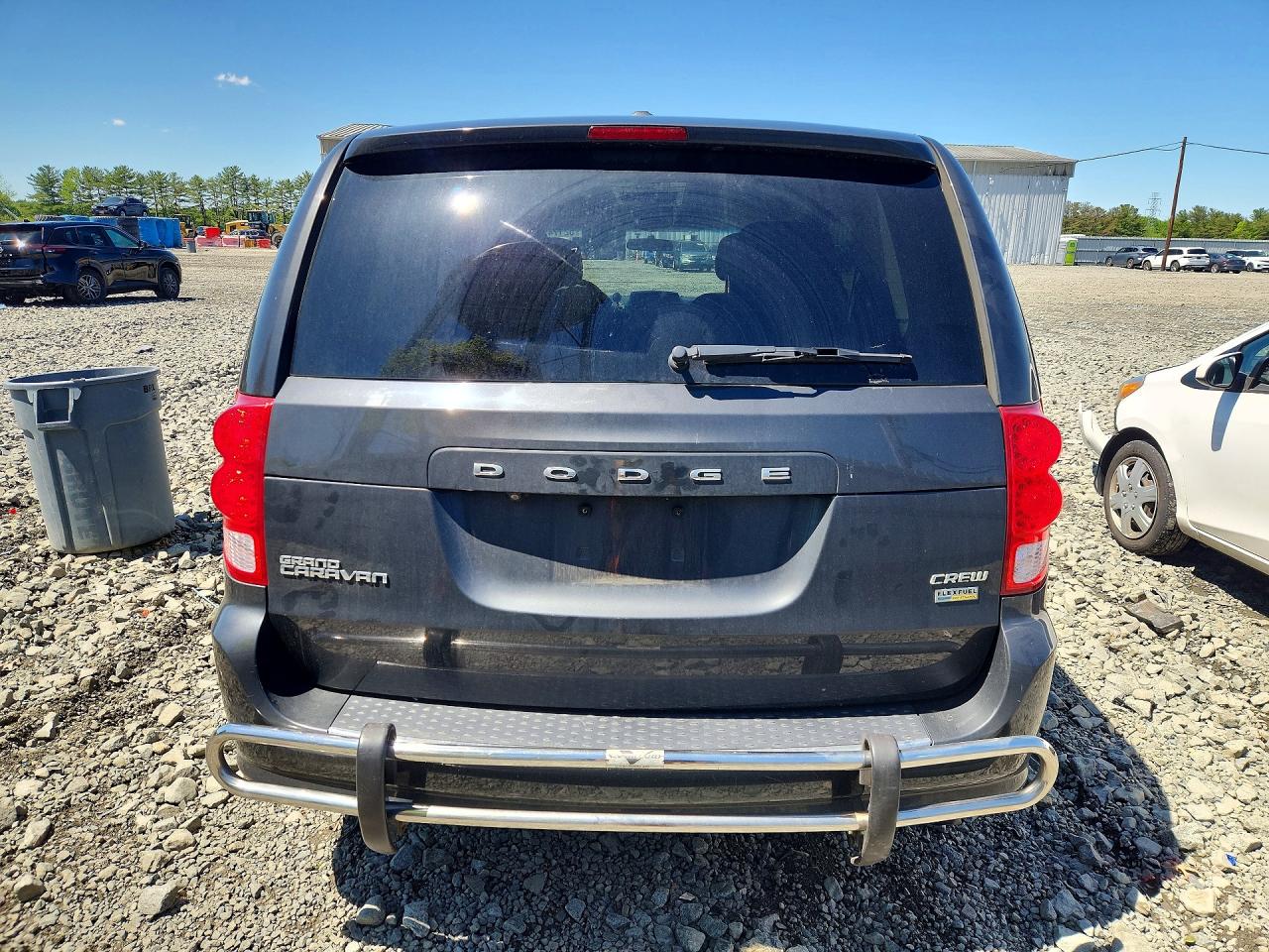 2012 DODGE GRAND CARAVAN CREW photo 6