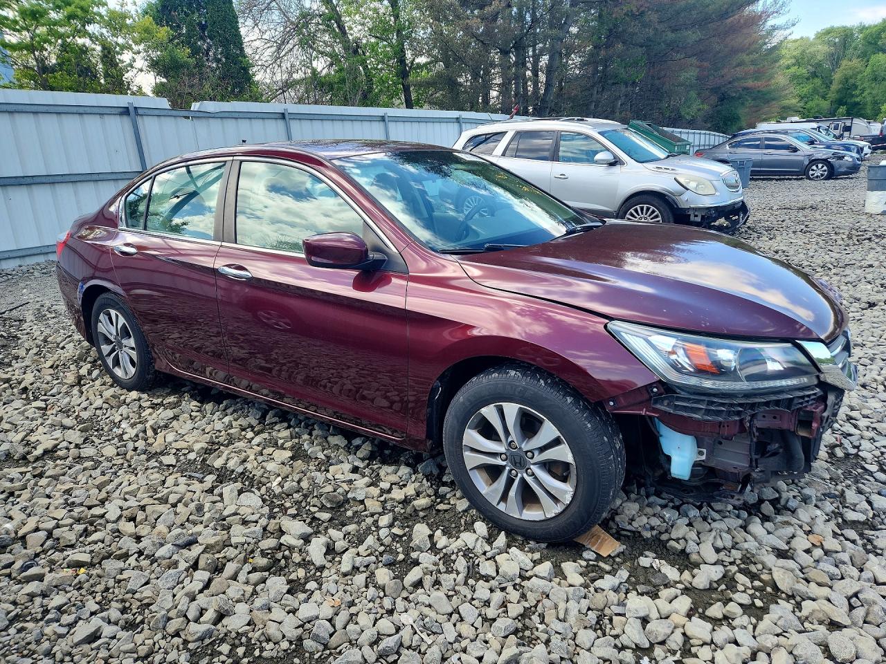 2013 HONDA ACCORD LX photo 4