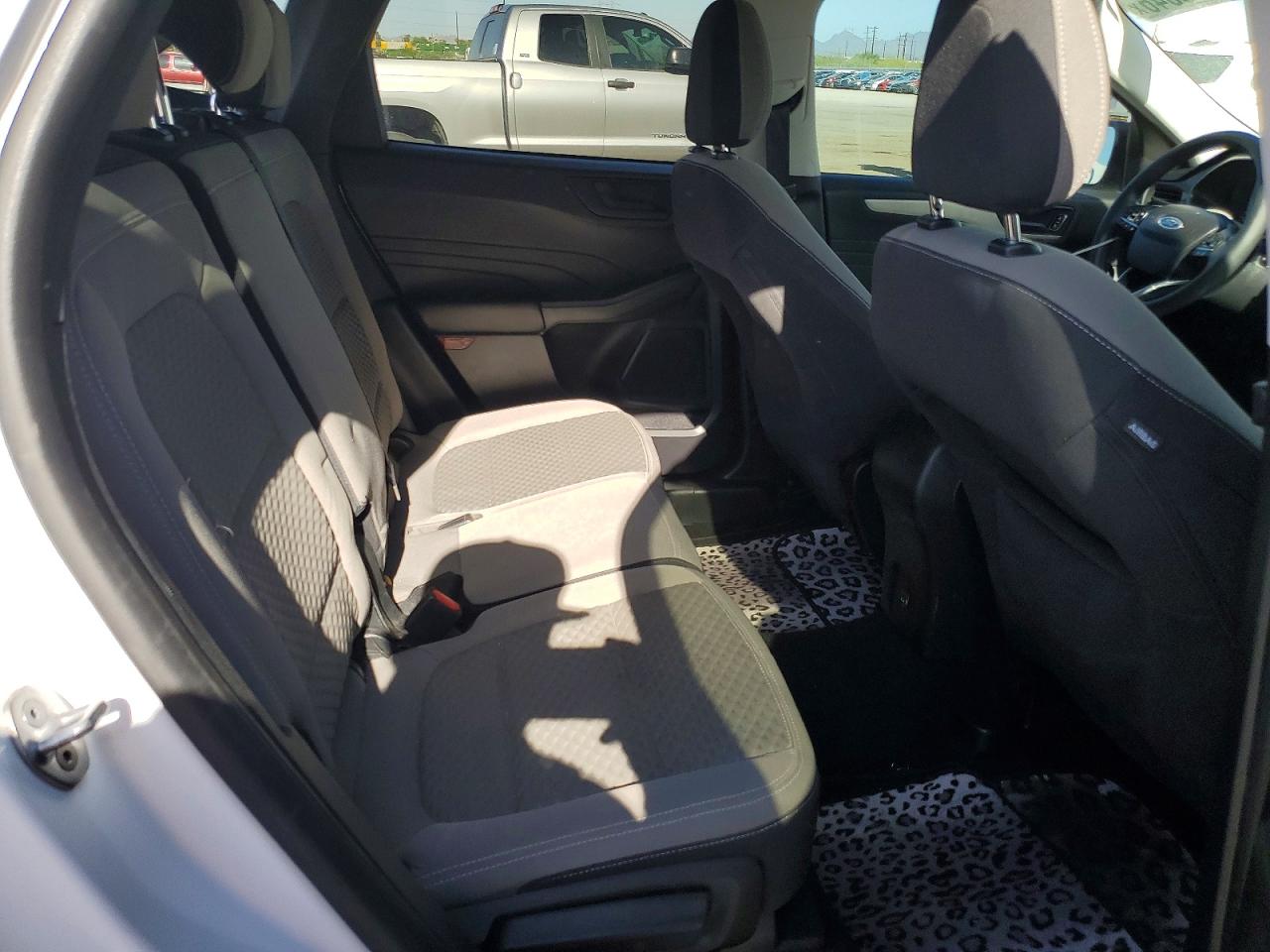 2022 FORD ESCAPE SE photo 19