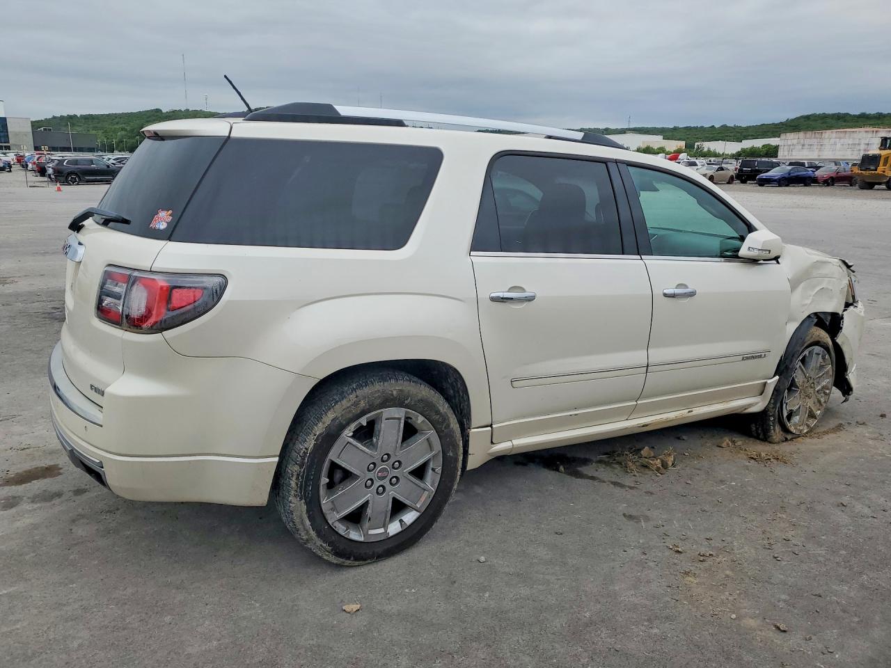 2015 GMC ACADIA DENALI photo 5