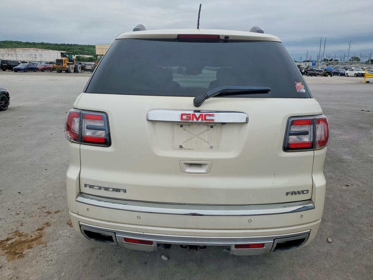 2015 GMC ACADIA DENALI photo 11