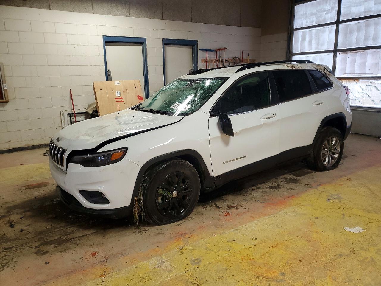 2022 JEEP CHEROKEE