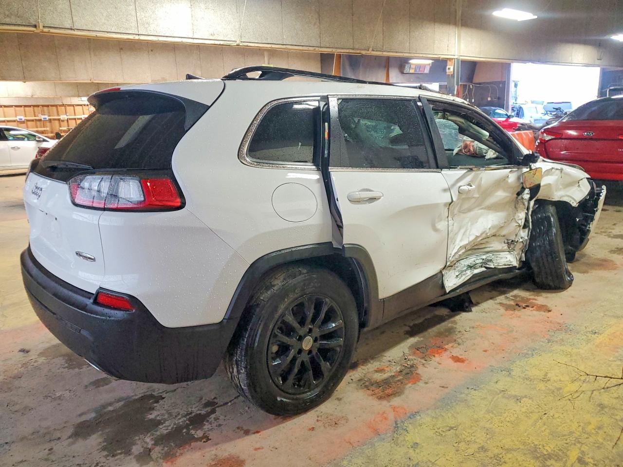 2022 JEEP CHEROKEE LATITUDE LUX photo 3
