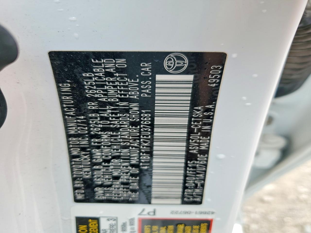 2014 TOYOTA CAMRY SE photo 23
