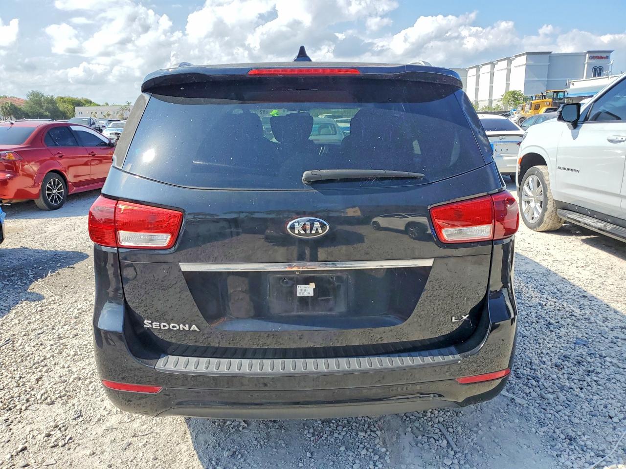 2016 KIA SEDONA LX photo 6