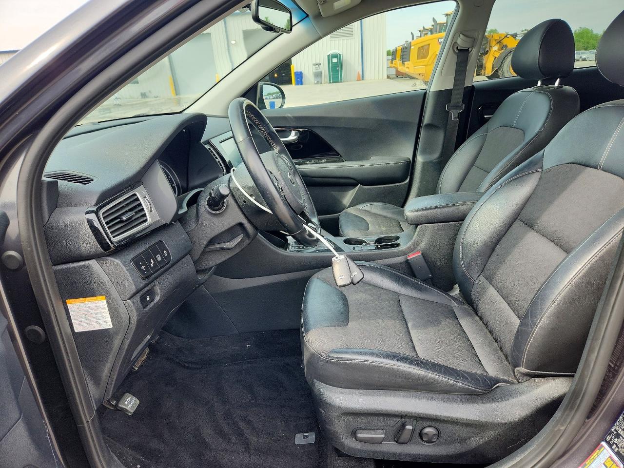 2018 KIA NIRO EX photo 13