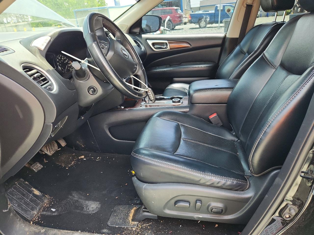 2017 NISSAN PATHFINDER photo 19