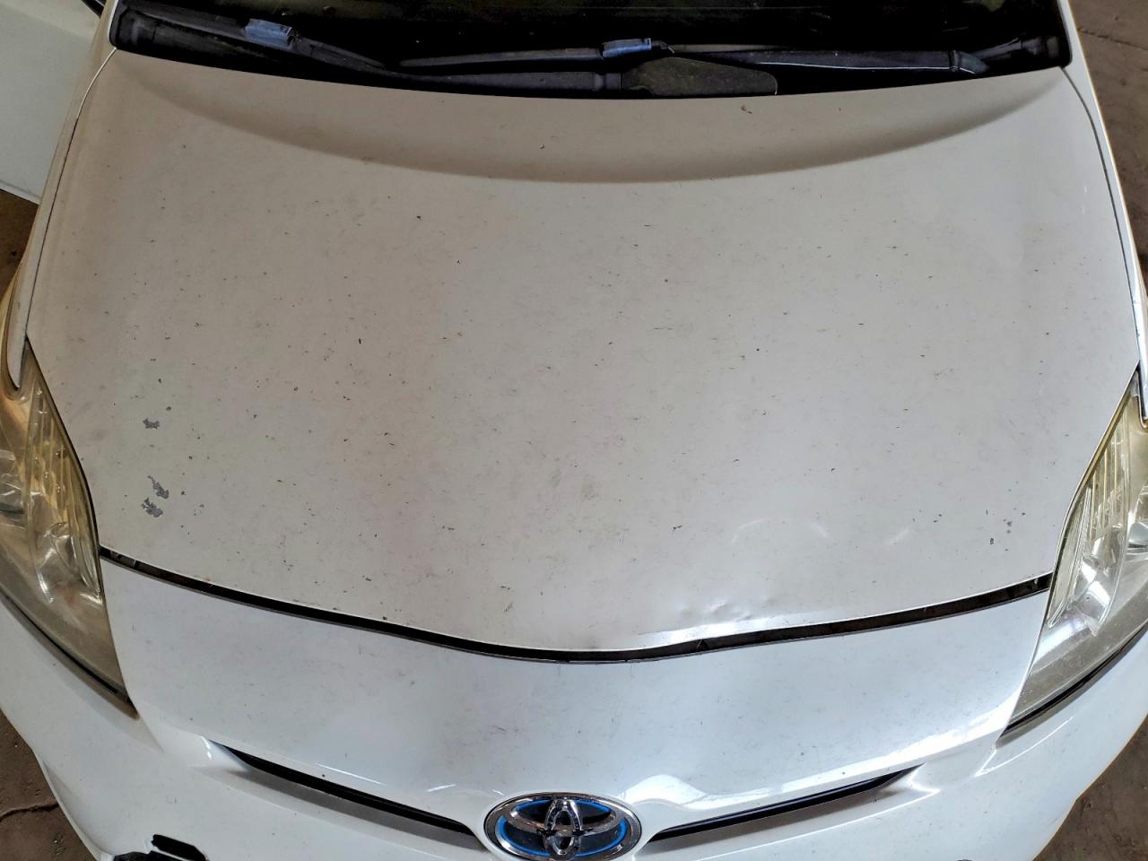2013 TOYOTA PRIUS THREE photo 31