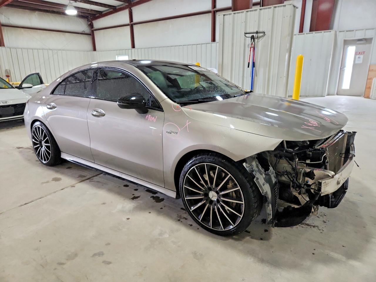 2020 MERCEDES-BENZ CLA AMG 35 4MATIC photo 4