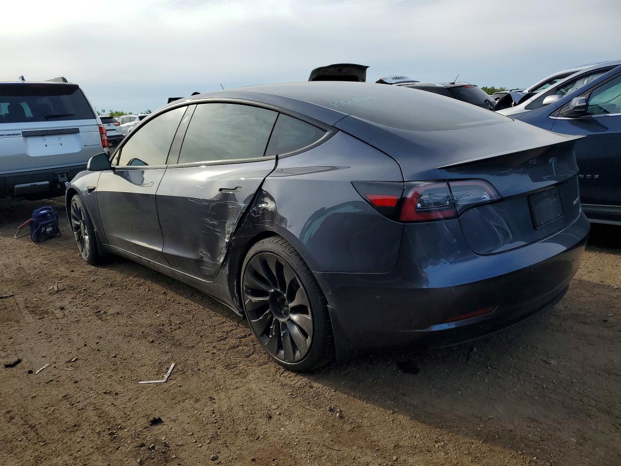 2022 TESLA MODEL 3 photo 2