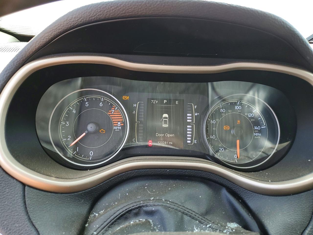 2016 JEEP CHEROKEE LATITUDE photo 9