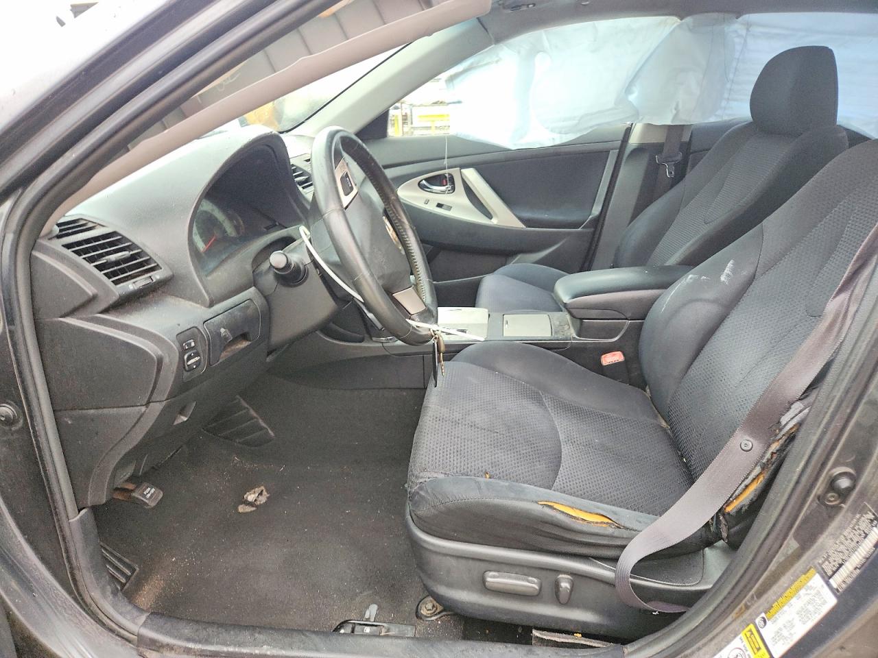 2007 TOYOTA CAMRY SE photo 13