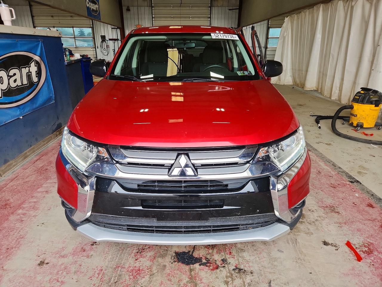2018 MITSUBISHI OUTLANDER SE photo 13