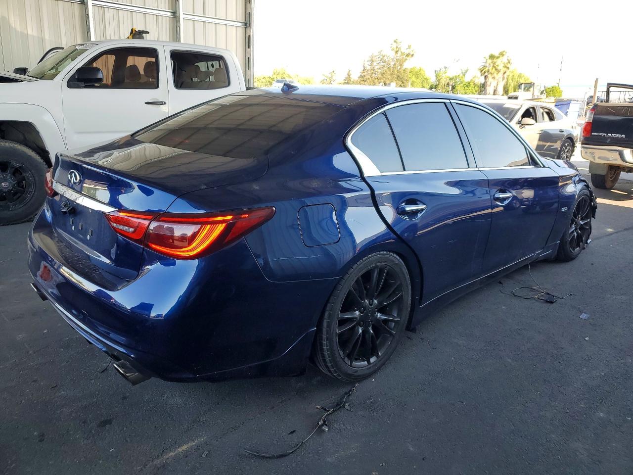 2018 INFINITI Q50 3.0T SPORT photo 3