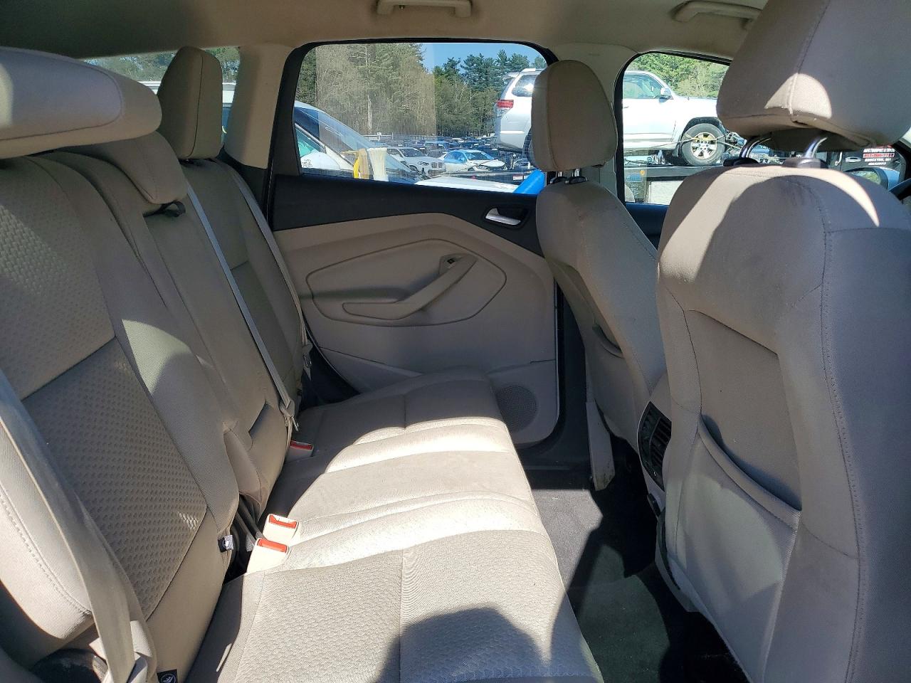 2017 FORD ESCAPE SE photo 11