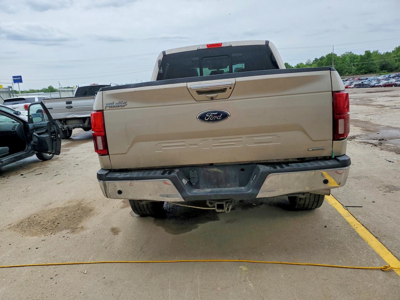 2018 FORD F150 SUPERCREW photo 11