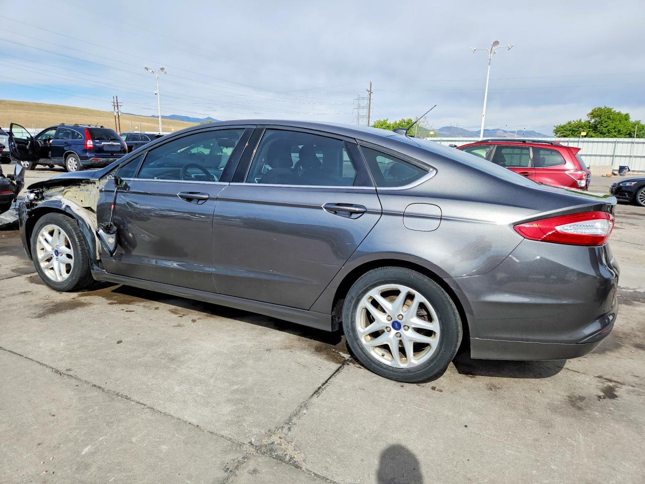 2016 FORD FUSION SE photo 4