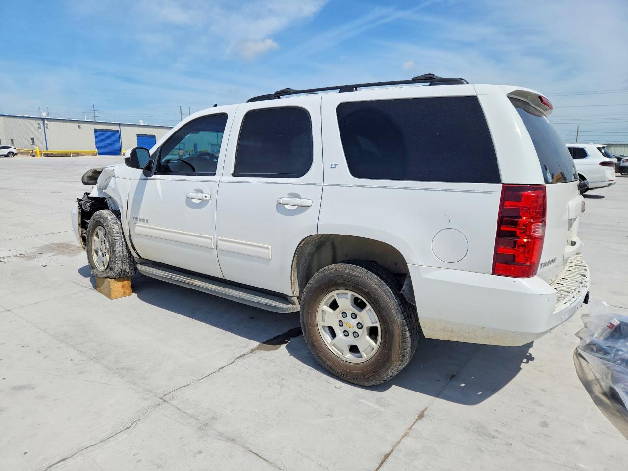 2011 CHEVROLET TAHOE C1500 LT photo 3