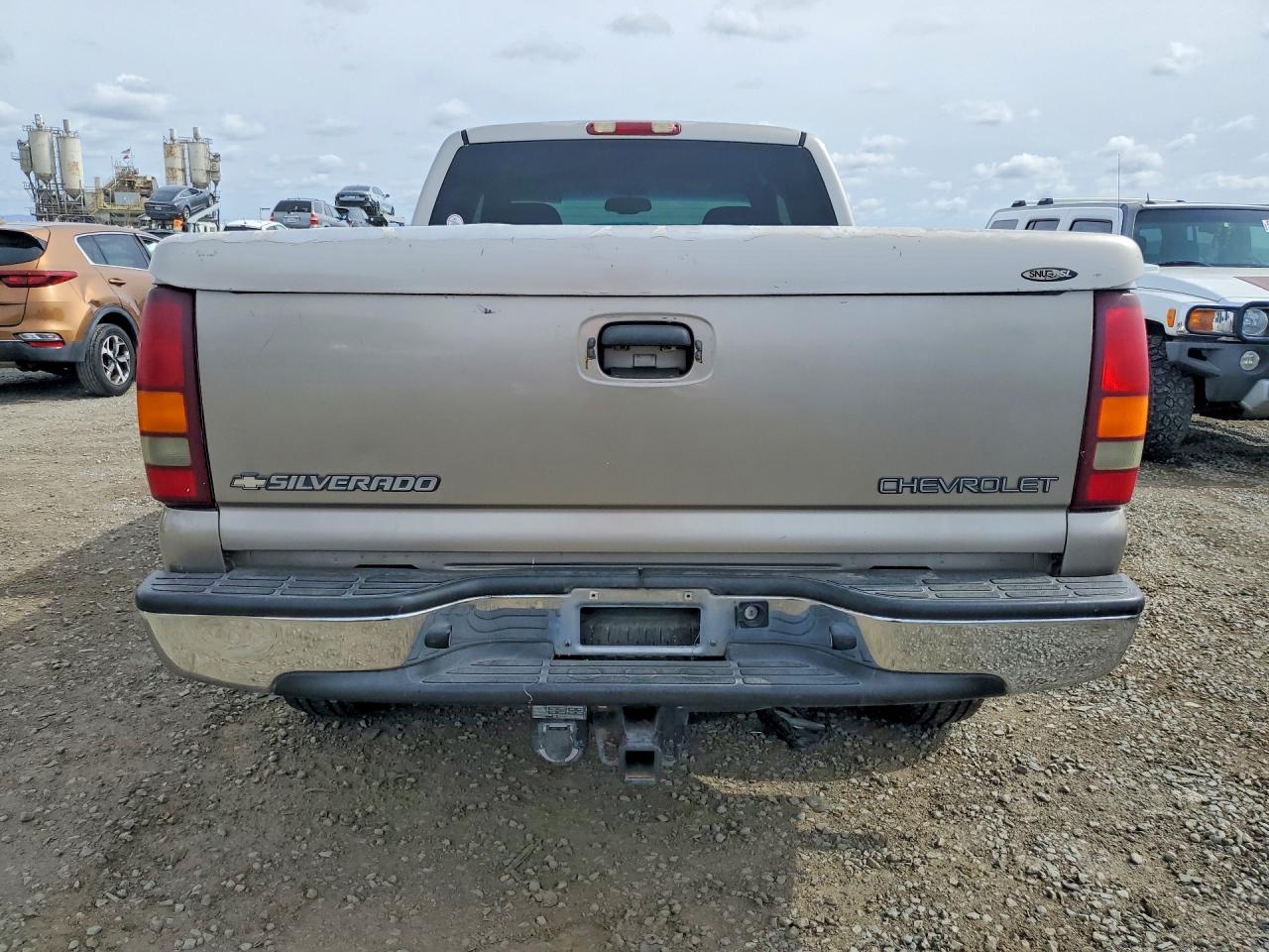 2002 CHEVROLET SILVERADO K1500 photo 11