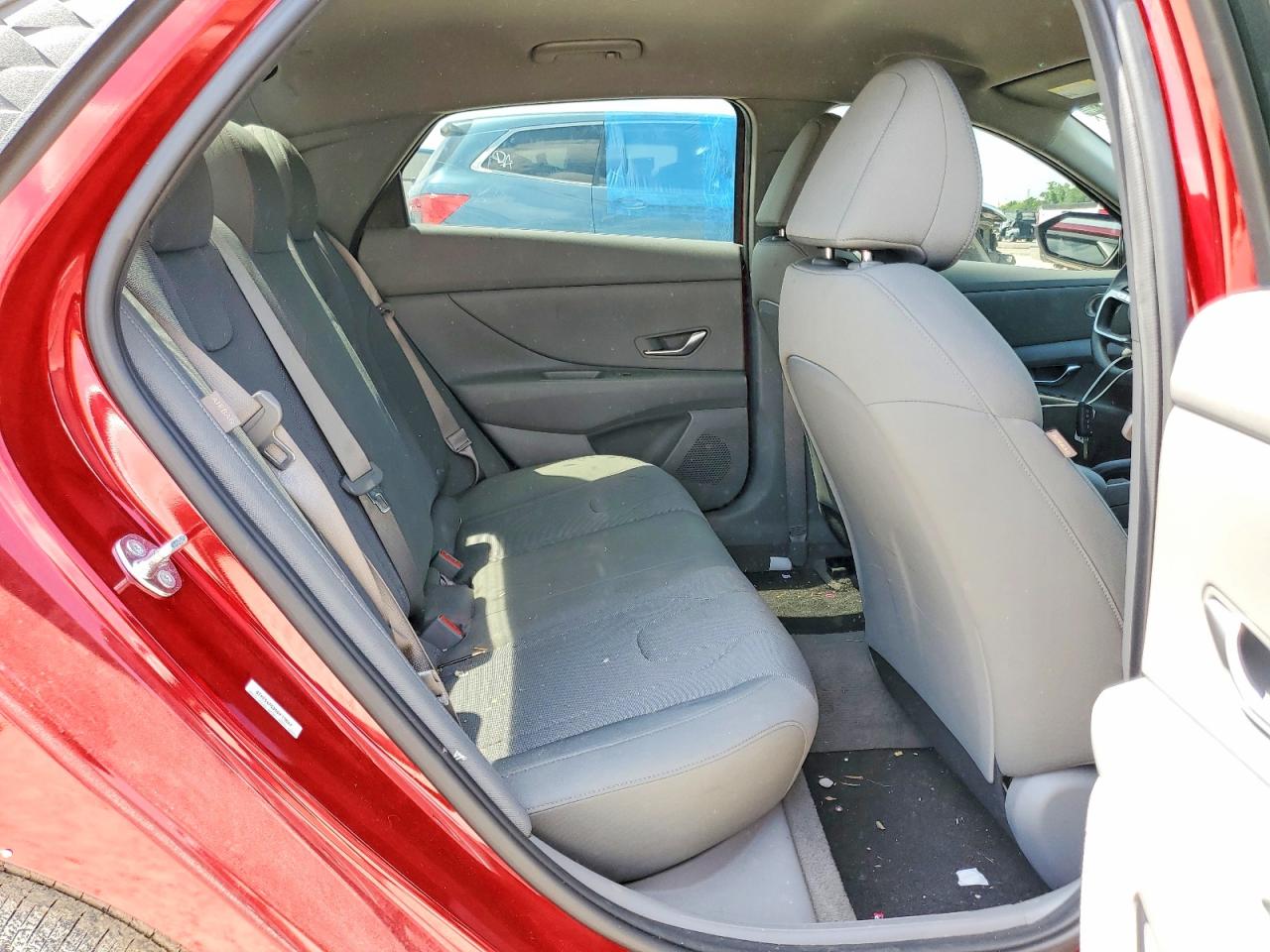 2025 HYUNDAI ELANTRA SE photo 28