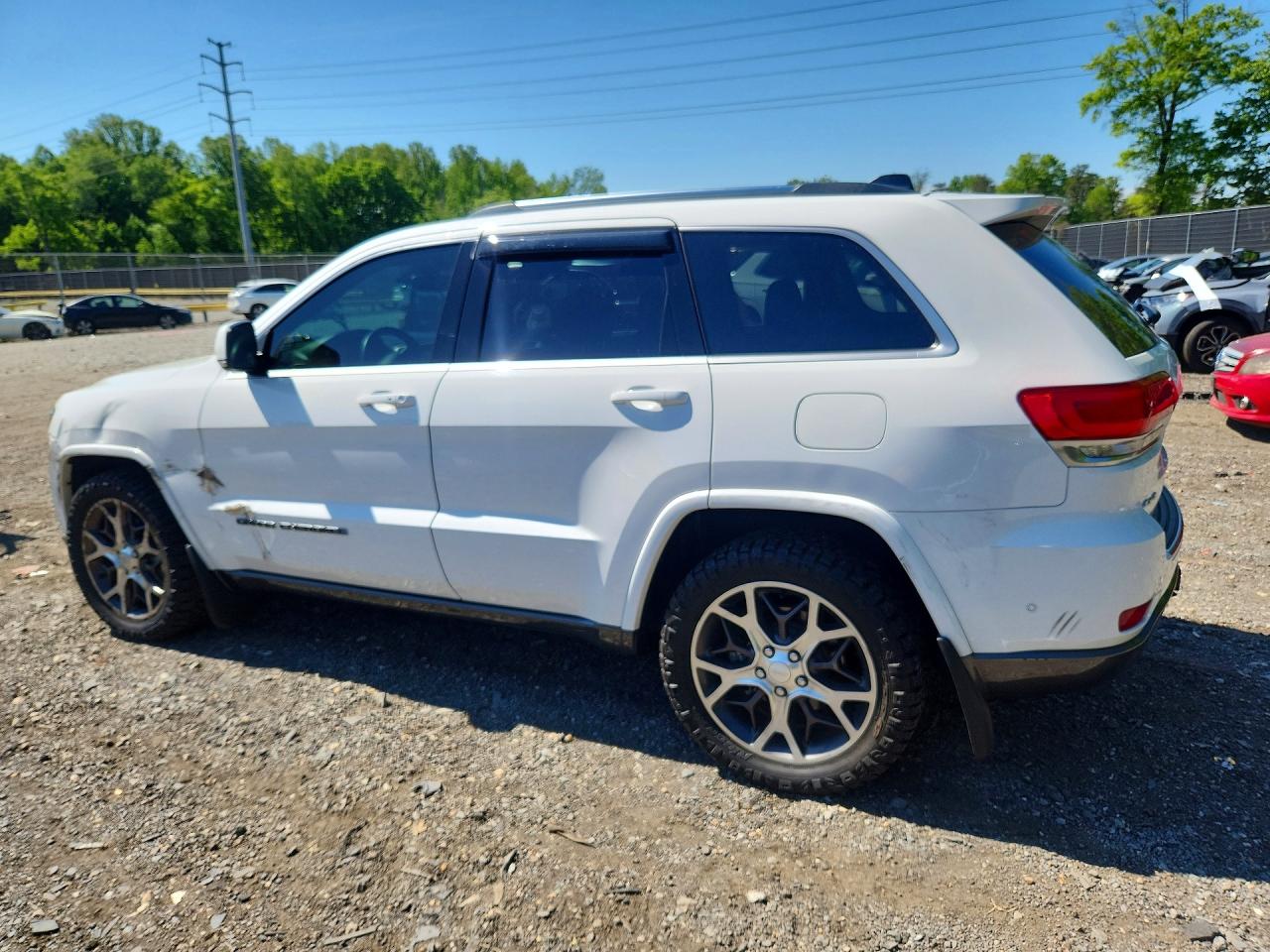 2018 JEEP GRAND CHEROKEE LIMITED photo 3