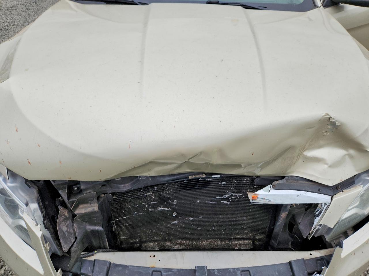 2011 FORD TAURUS SEL photo 21