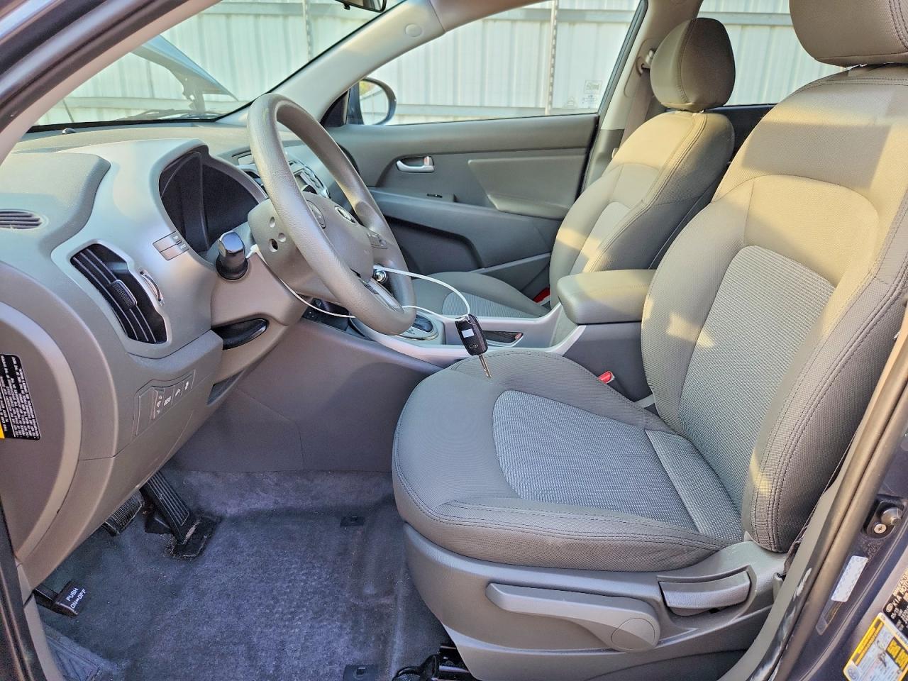 2016 KIA SPORTAGE LX photo 19
