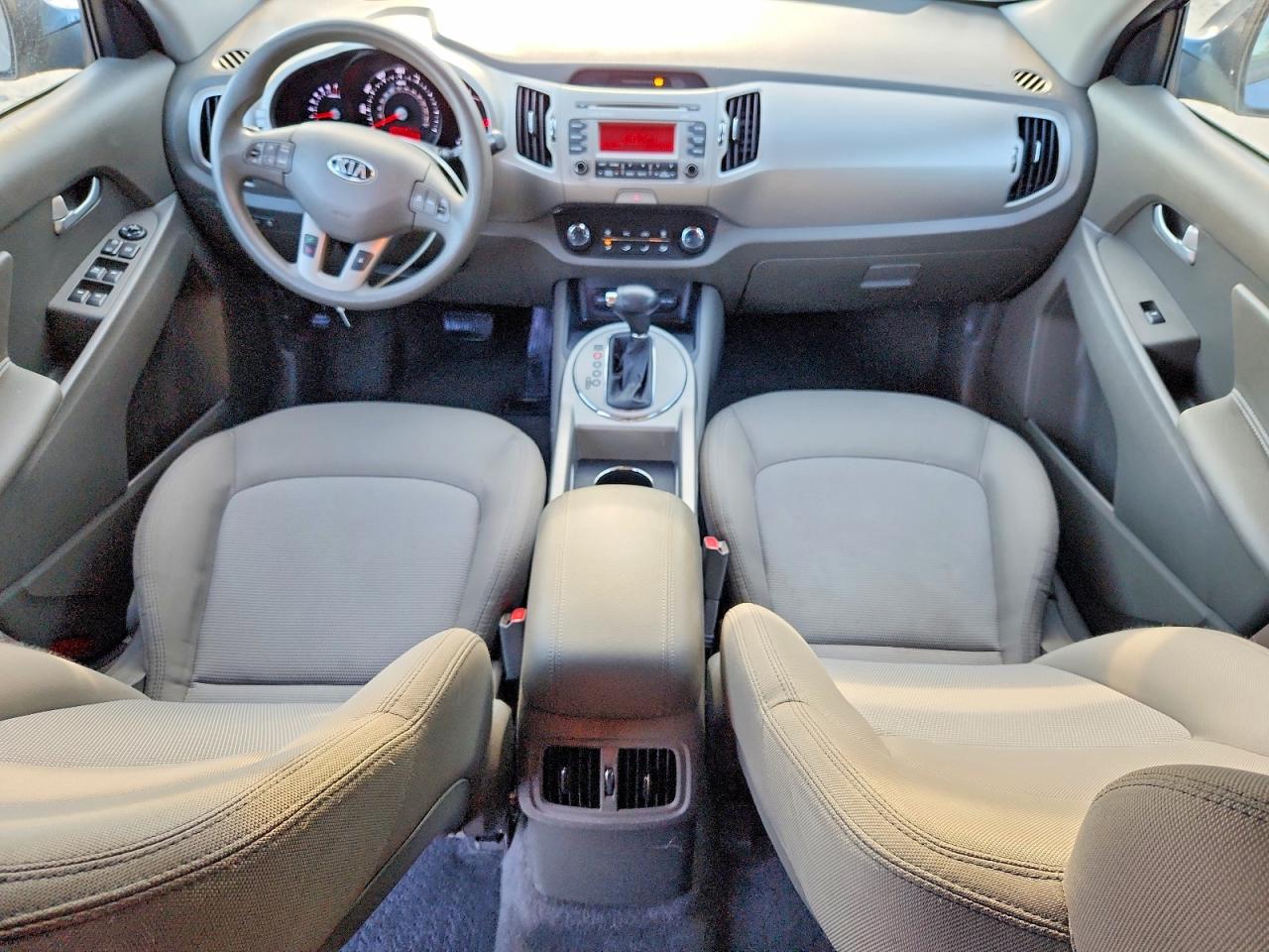 2016 KIA SPORTAGE LX photo 22