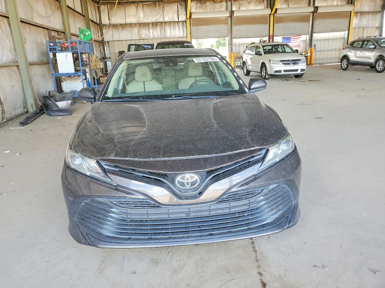 2020 TOYOTA CAMRY LE photo 9