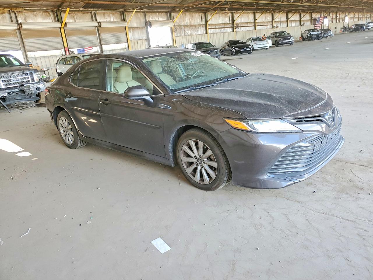 2020 TOYOTA CAMRY LE photo 7